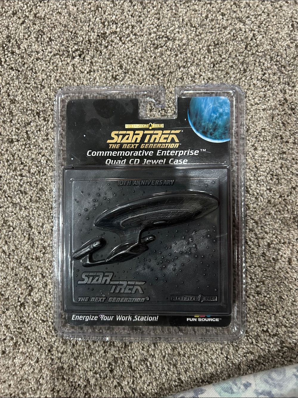 1997 Star Trek: The Next Generation Commemorative Enterprise quad CD jewel case